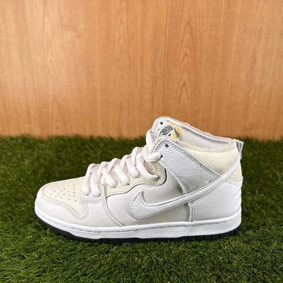 Nike SB Dunk High Antihero White Black Sneakers HM5837-100 Men\'s Size 6.5 main image 10
